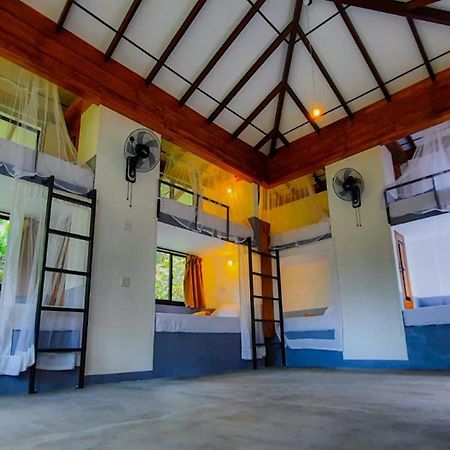 Jungle Escape Hiriketiya Hotel Dickwella Exterior photo